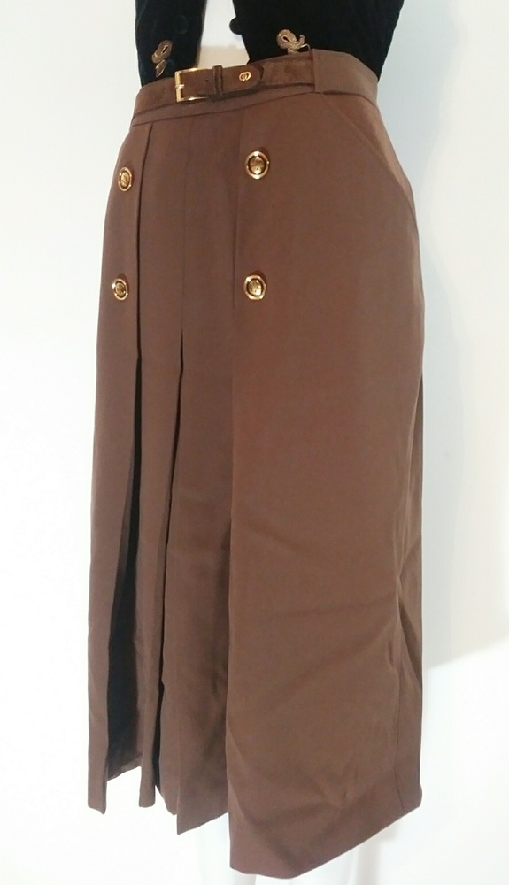 SOLD 🥰 Vintage GUCCI wool skirt - Picture 3 of 8